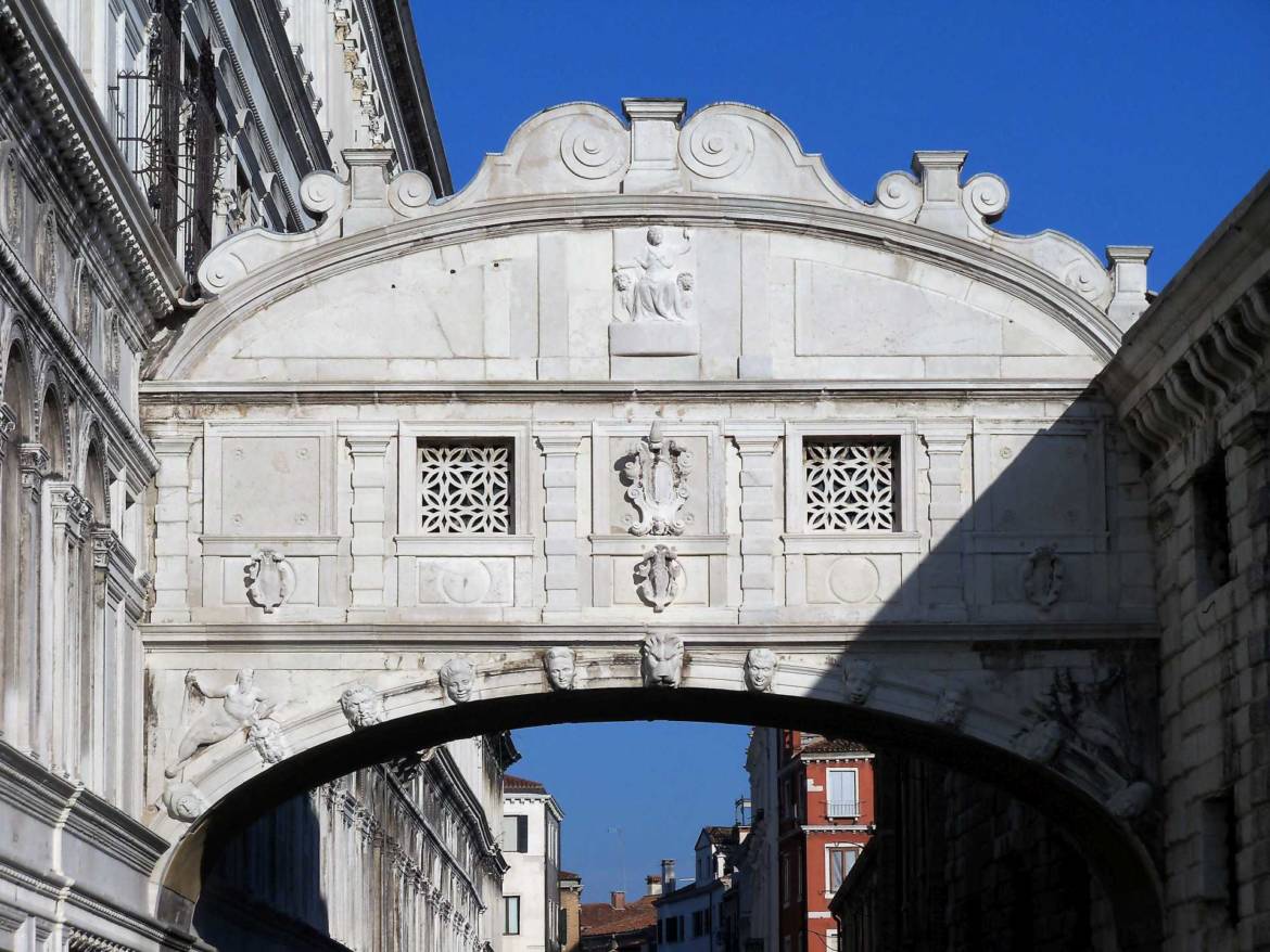 territorio-venezia-ponte-dei-sospiri.jpg